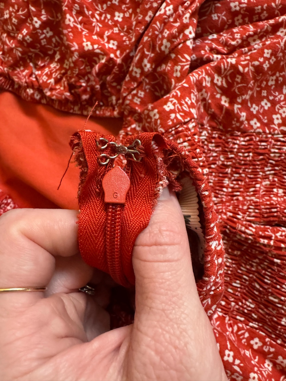 Mi Ami - Small, Coral Floral Off-Shoulder Maxi Dress - Picture 5 of 14